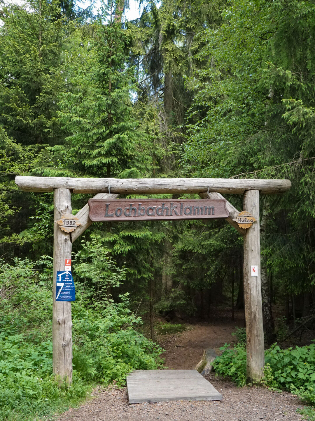 Eingangsportal zur Lochbachklamm