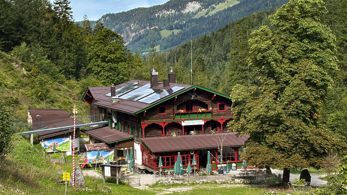 das Anton-Karg-Haus ist eine gemütliche Berghütte im Kaisergebirge das Anton-Karg-Haus ist eine gemütliche Berghütte