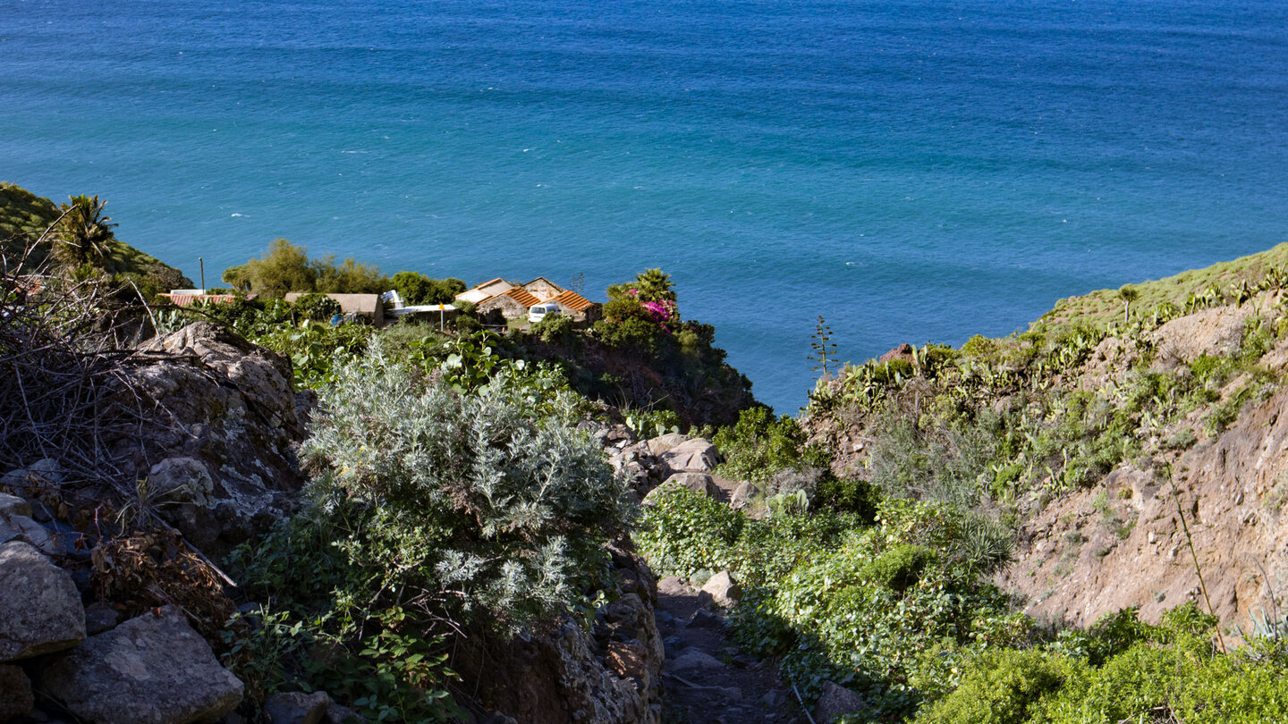 Ausblick auf den Ort El Draguilo vom Wanderweg