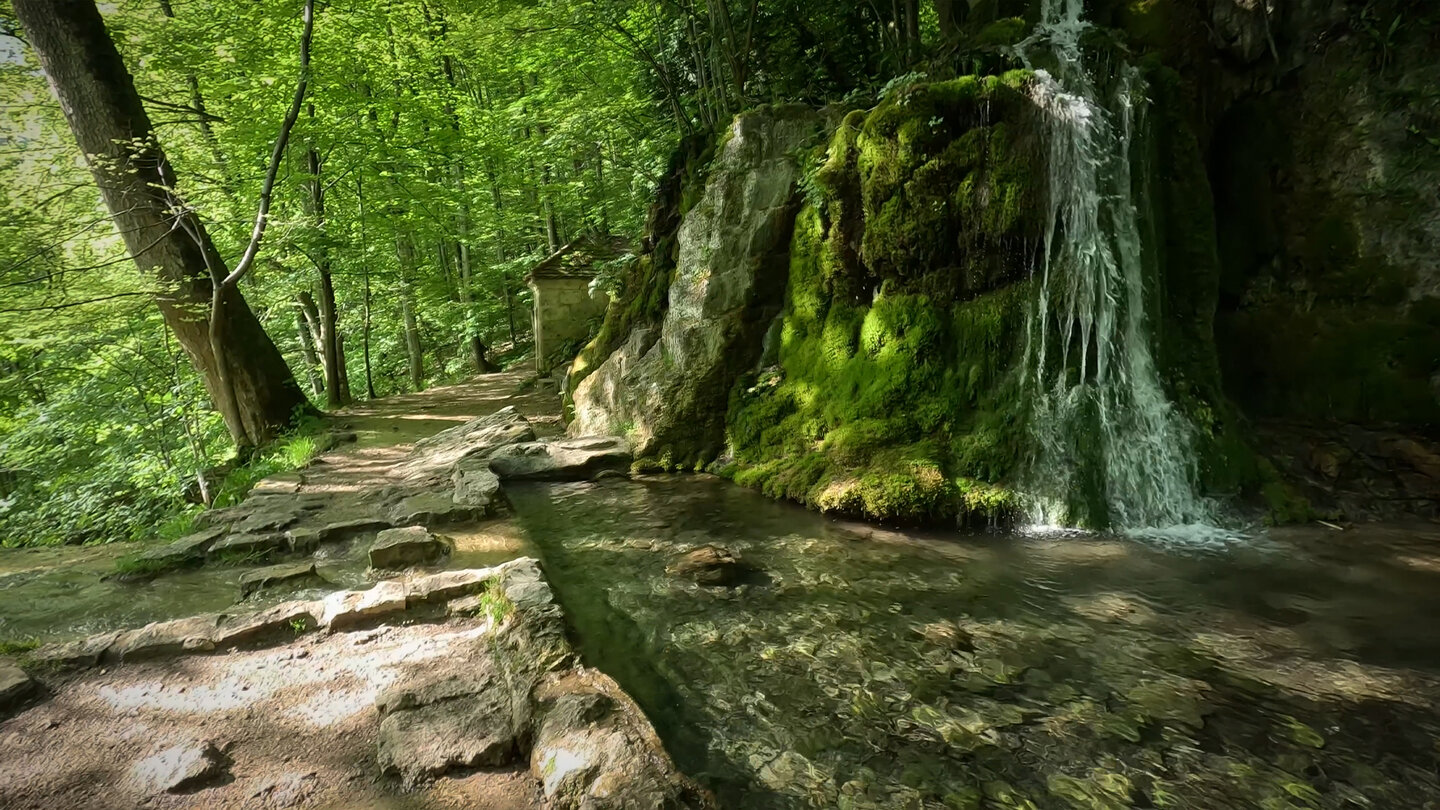 Becken des Gütersteiner Wasserfalls