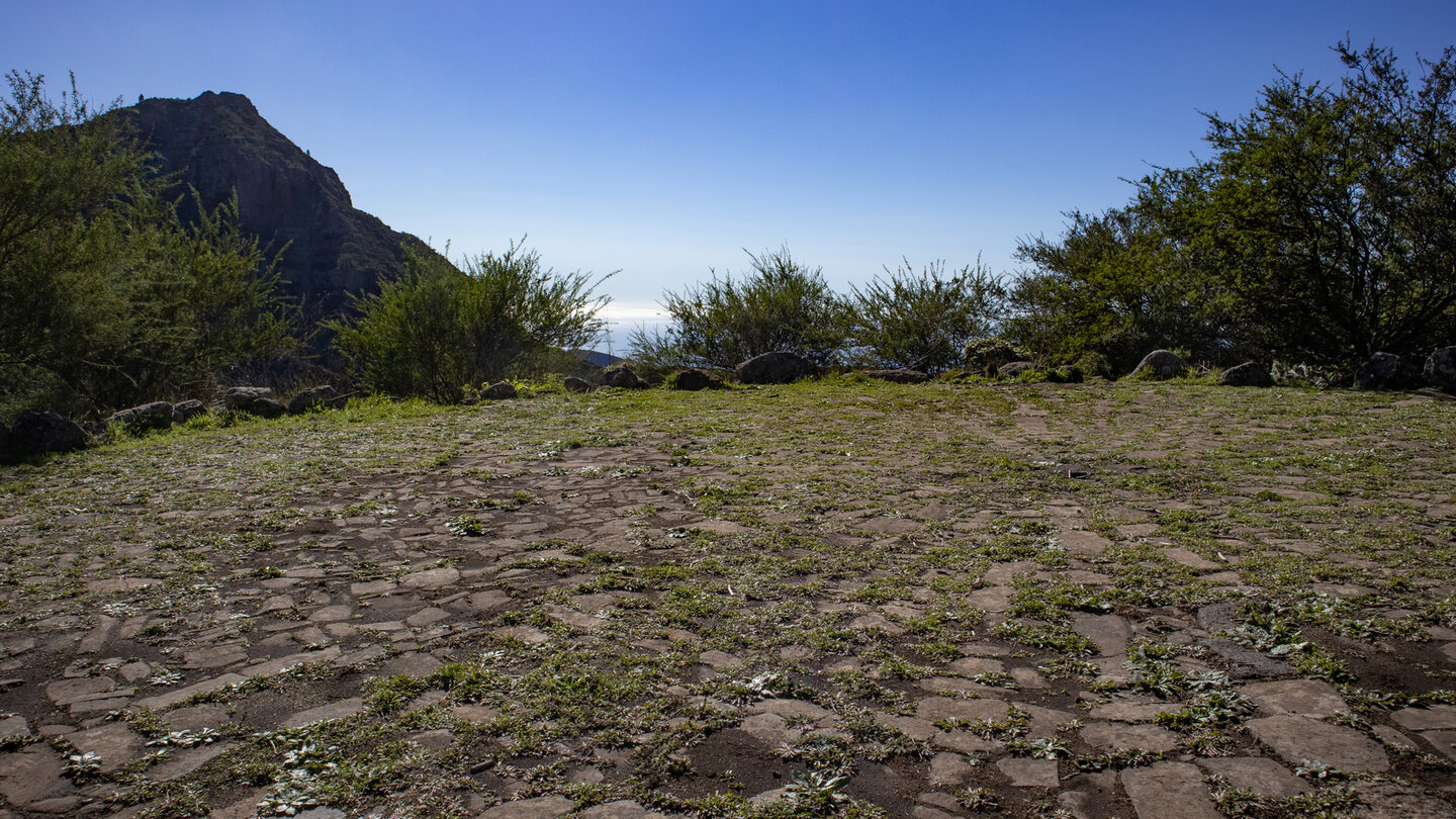 alter Dreschplatz an der Wegkreuzung Cumbre de Bolico