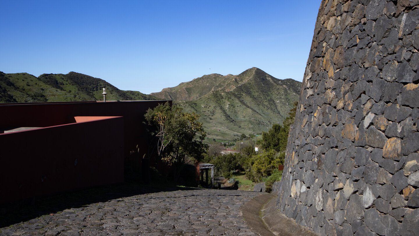 der Wanderweg bei der Albergue Bolico