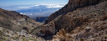 Blick über die Schlucht Barranco del Río zur Küste