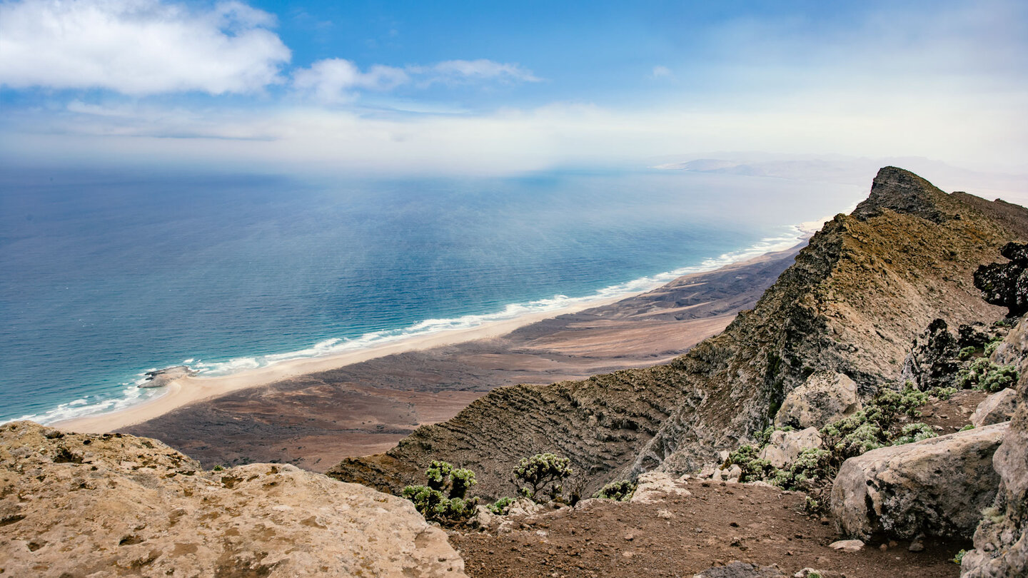 Blick vom Pico de la Zarza auf die Playa de Barlovento
