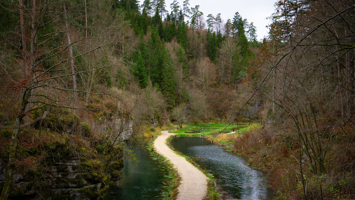 Blick vom Jägersteig auf die Weiher und Fischteiche