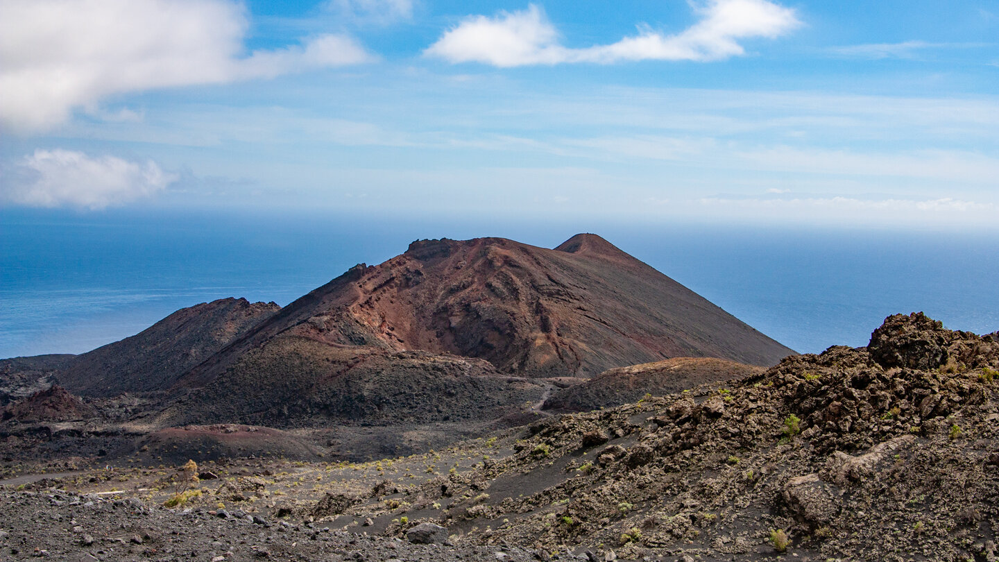 Lavalandschaft bei den Vulkanen San Antonio und Teneguía