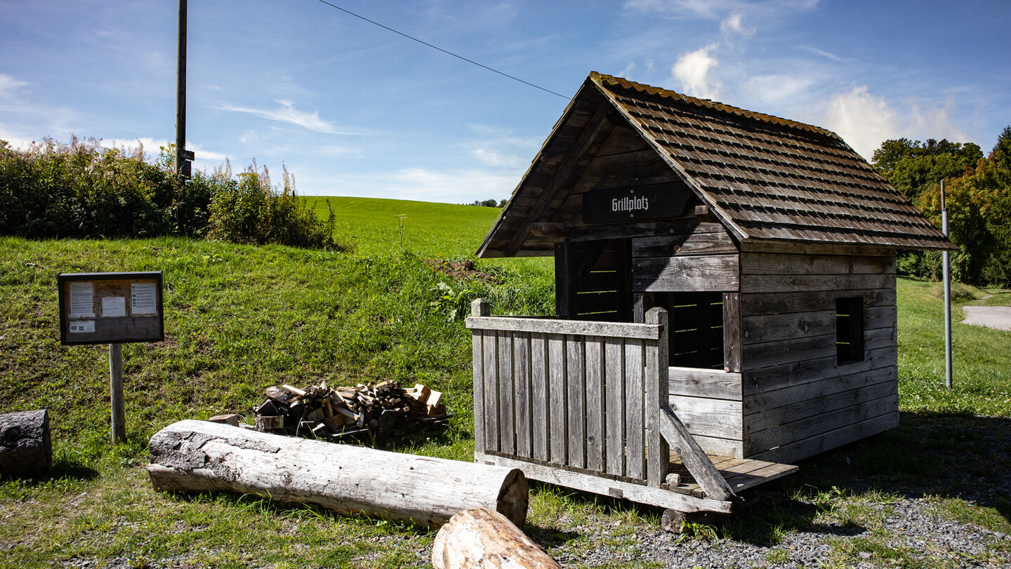 Grillplatz mit Hütte beim Seppenbauernhof