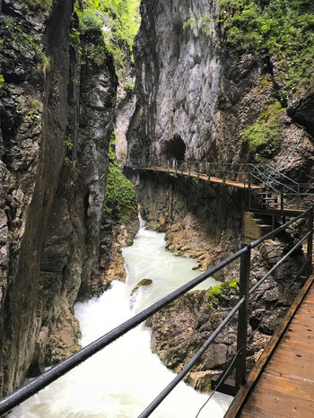 Blick entlang der Leutascher Geisterklamm