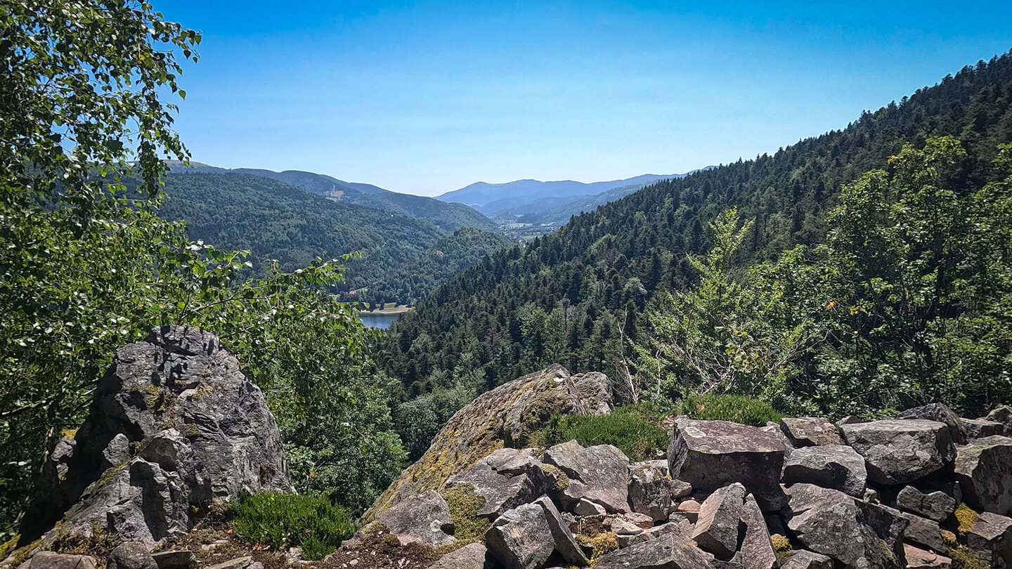 eindrucksvoller Panoramablick ins Tal der Thur Panoramablick ins Tal der Thur