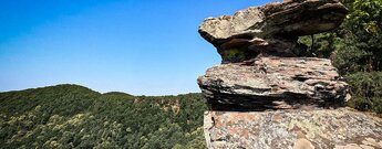 Rötzenfels am Dimbacher Buntsandstein Höhenweg
