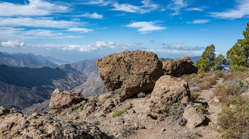 Wanderpfad mit Blick in den Barranco del Chorillo