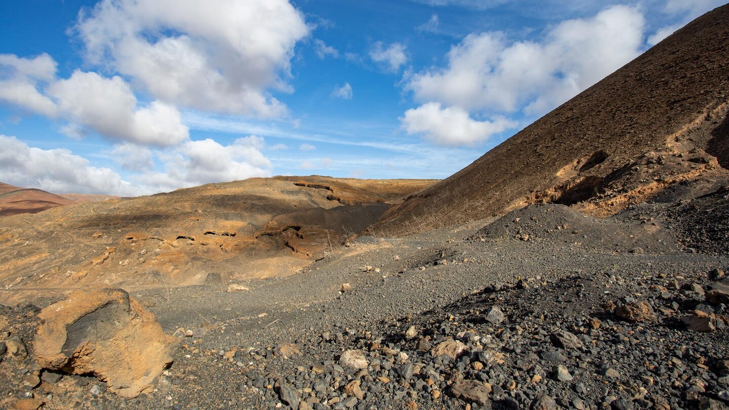 Durch den alten Steinbruch der Caldera de Gairía – Fuerteventura