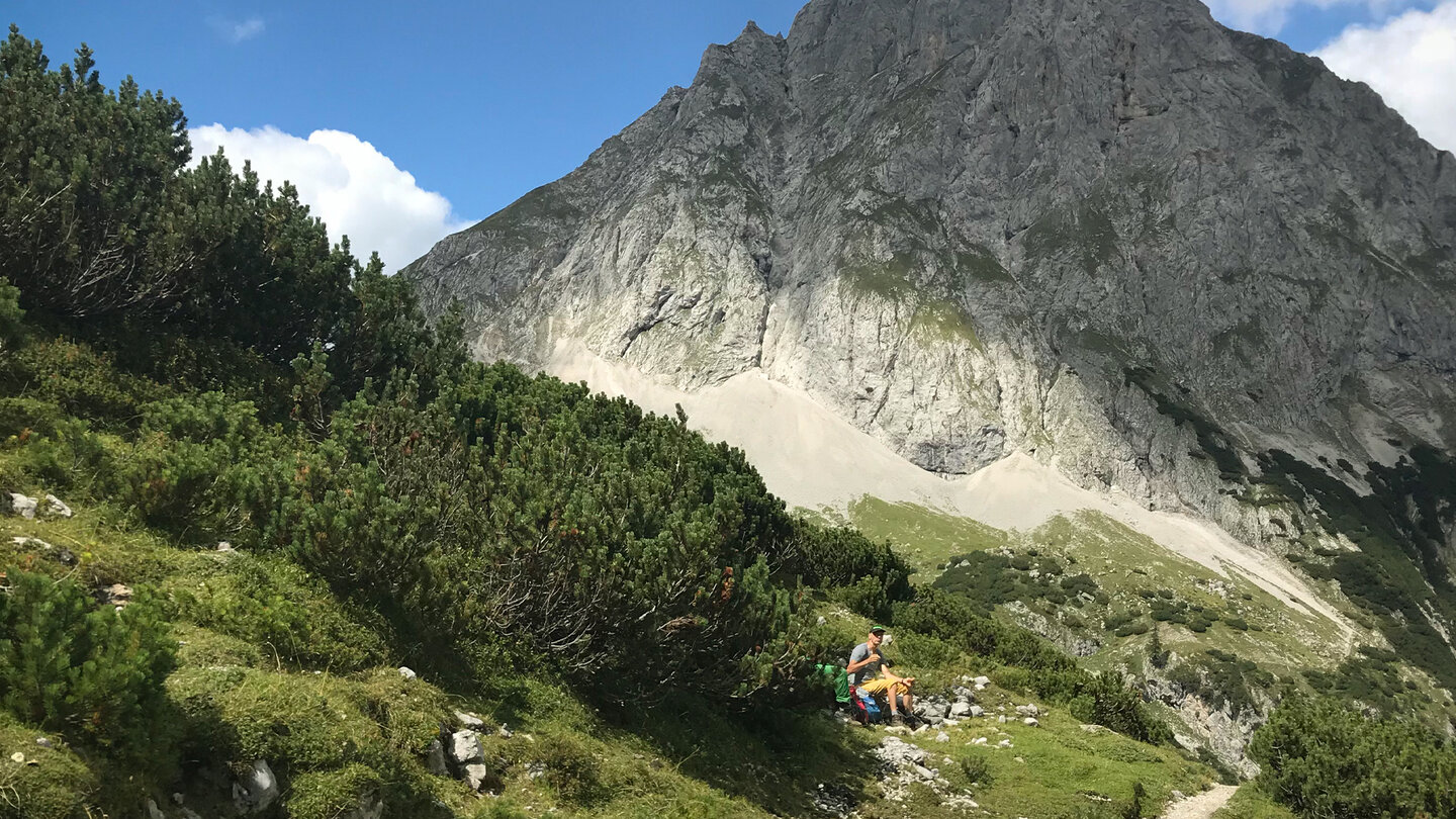 Wanderweg bei der Coburger Hütte