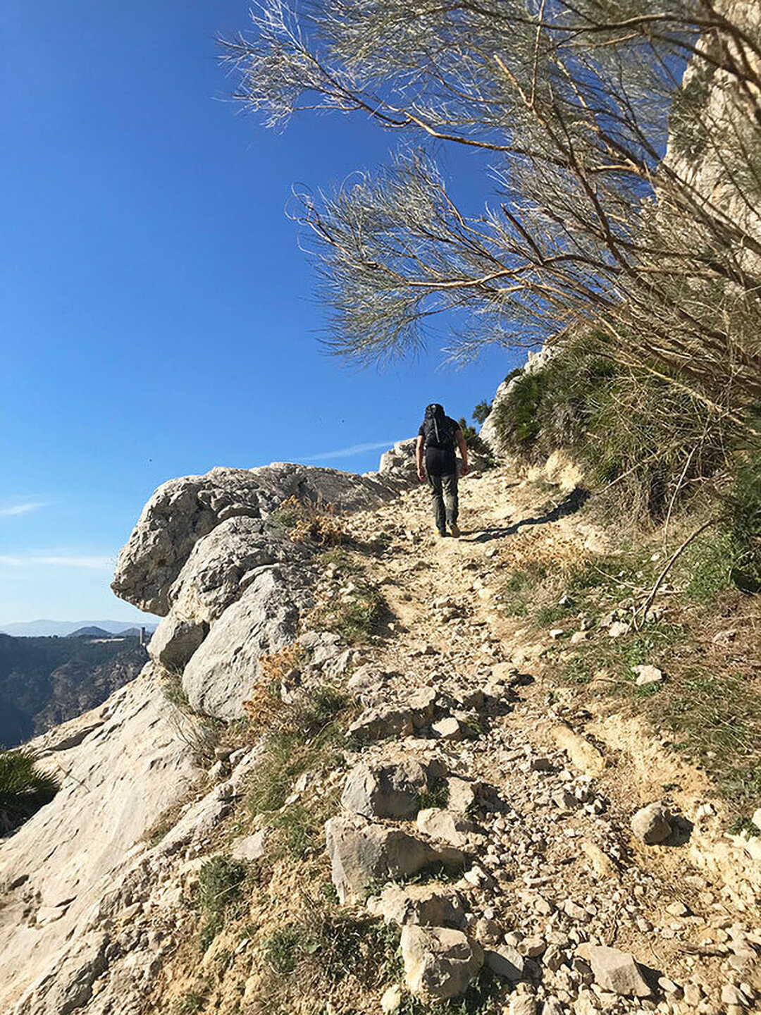 Wanderweg hinauf zur arabischen Treppe Weg hinauf zur arabischen Treppe