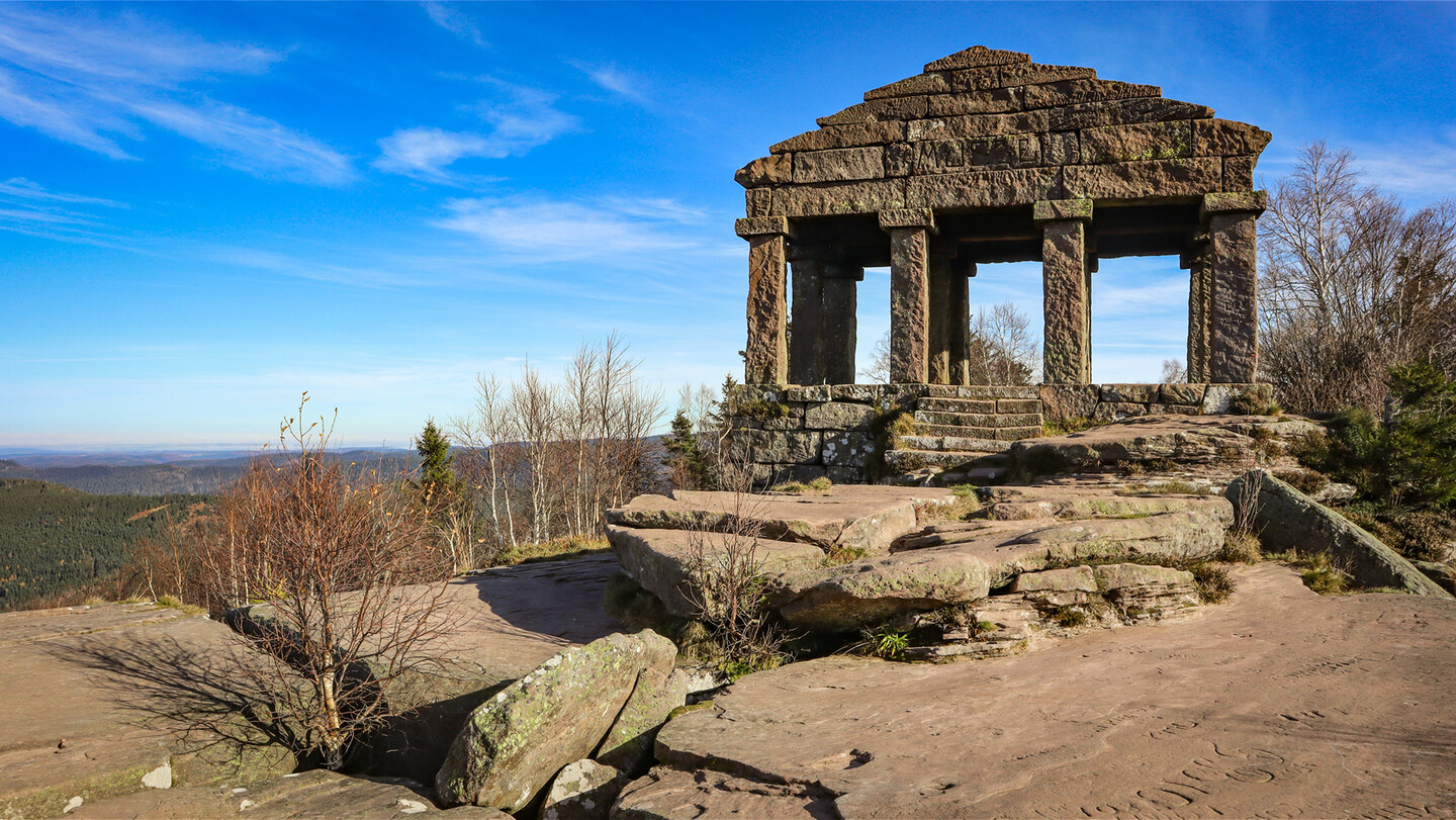 der Tempel des Vosegus auf dem Donon