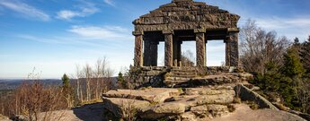 am Gipfel thront der Temple du Donon