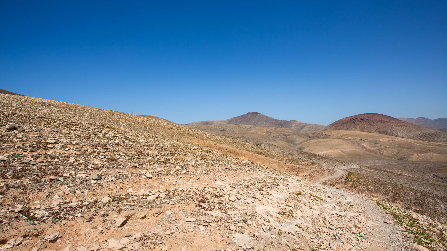 Wanderpfad von Playa Quemada ins Ajaches-Gebirge