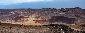 Ausblick vom Aussichtspunkt La Rambleta in den Halbkrater der Caldera