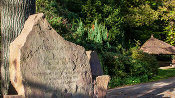 Liselotte-Stein am Philosophenweg in Heidelberg