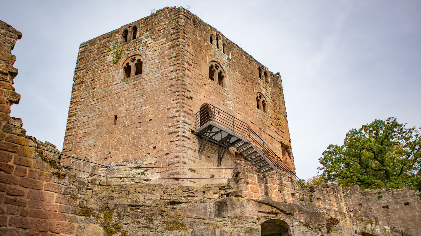 Ruine du Château du Nouveau Windstein Ruine du Château du Nouveau Windstein
