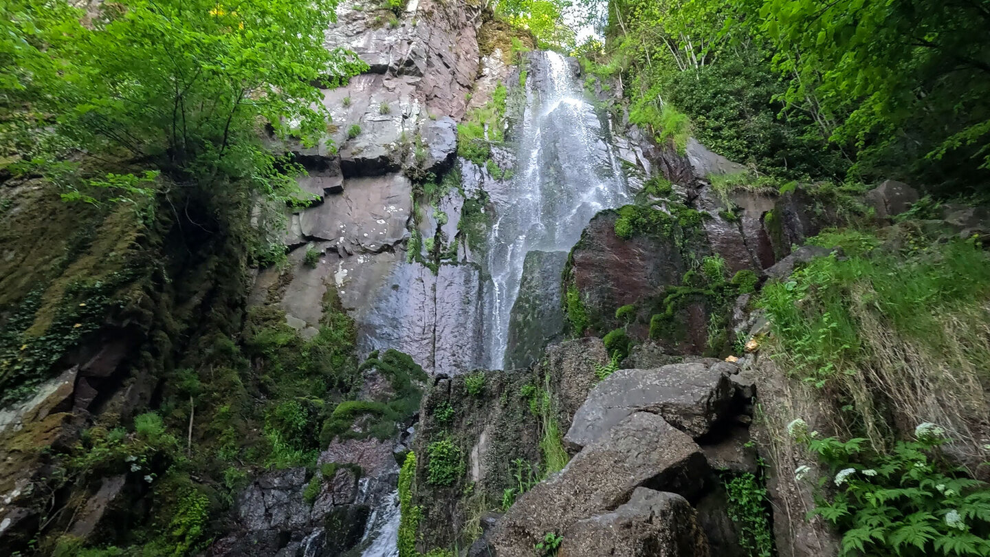 der Wasserfall Cascade du Nideck ist ein beliebtes Ausflugsziel
