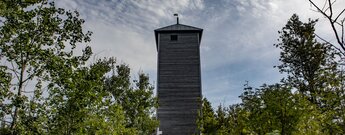 der Lehenkopfturm am Fernwanderweg Schluchtensteig