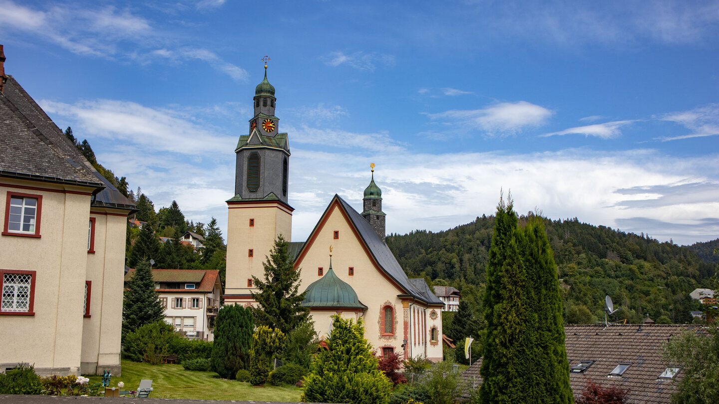 die Wallfahrtskirche Unserer Lieben Frau von Todtmoos am Etappenziel die Wallfahrtskirche Unserer Lieben Frau von Todtmoos