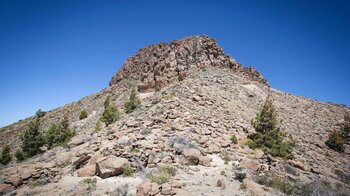 der felsige Gipfel des Roque del Almendro