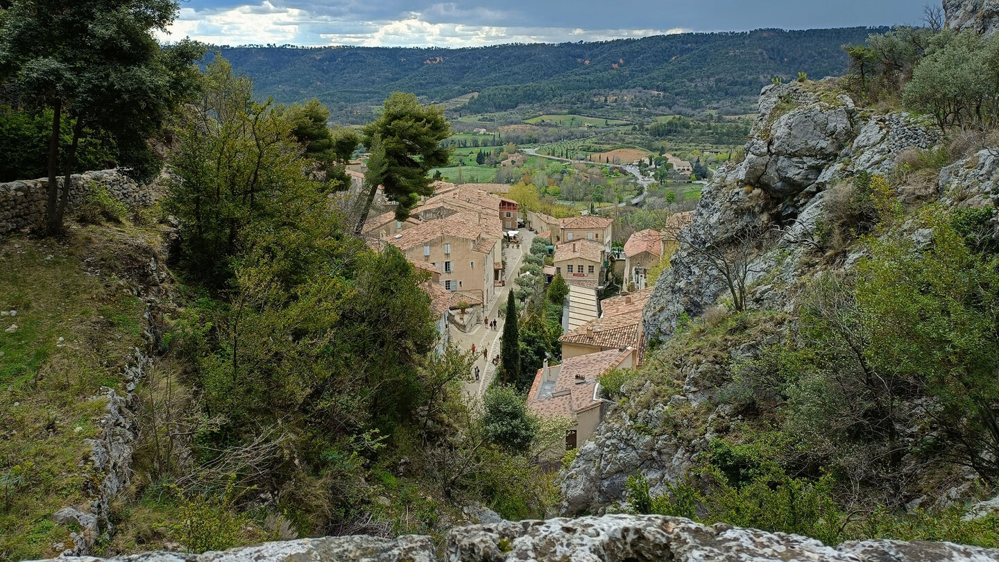 Moustiers-Sainte-Marie von der Kapelle Notre-Dame de Beauvoir