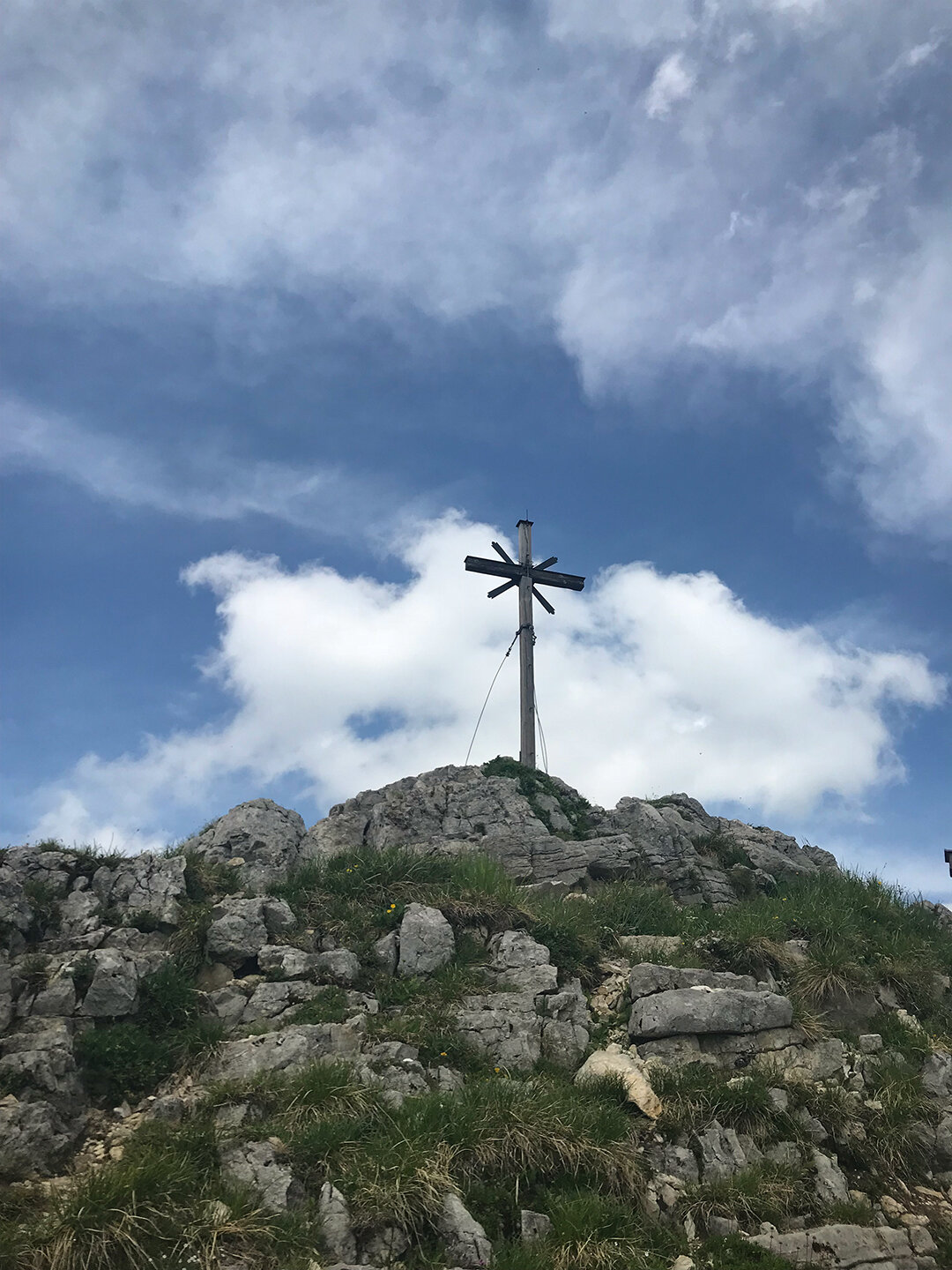 Gipfelkreuz des Aiplspitz Gipfelkreuz des Aiplspitz