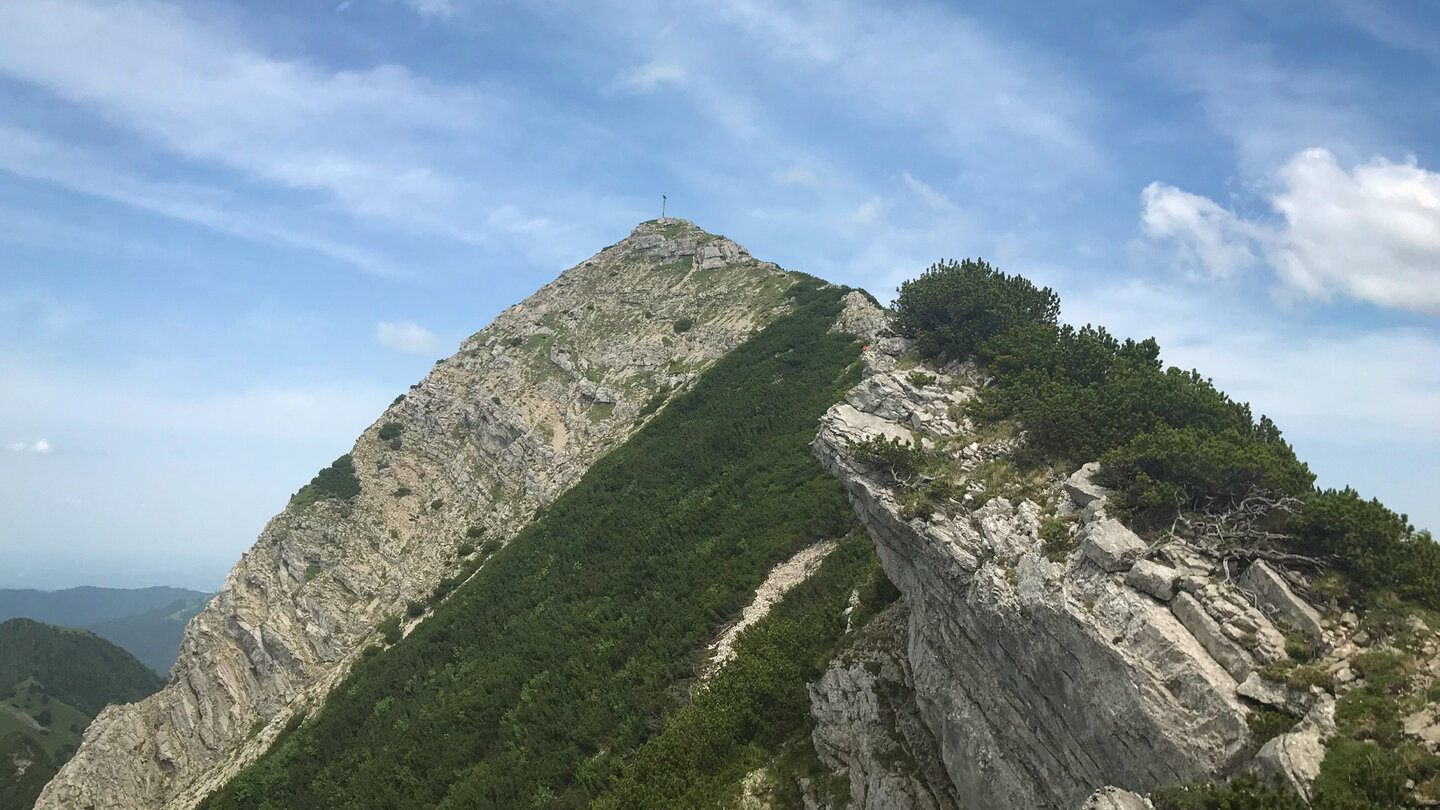 felsiger Gipfel des Aiplspitz felsiger Gipfel des Aiplspitz