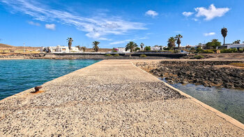 Pedro Barba liegt auf der Insel La Graciosa