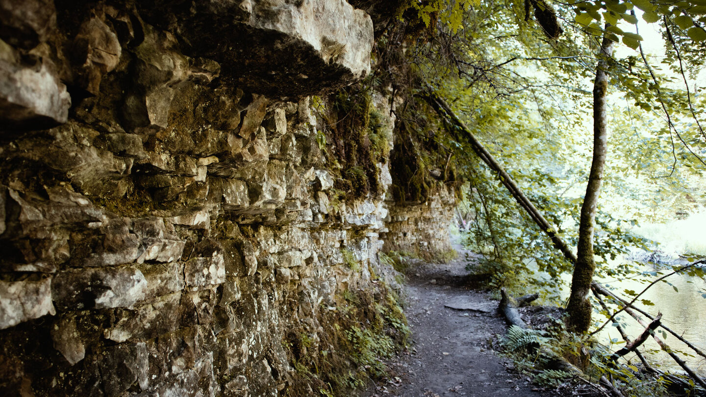 traumhafter Wanderweg am Bachlauf der Wutach