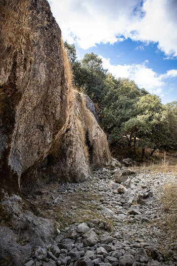 trockener Wasserfall am Fuenseca-Bach