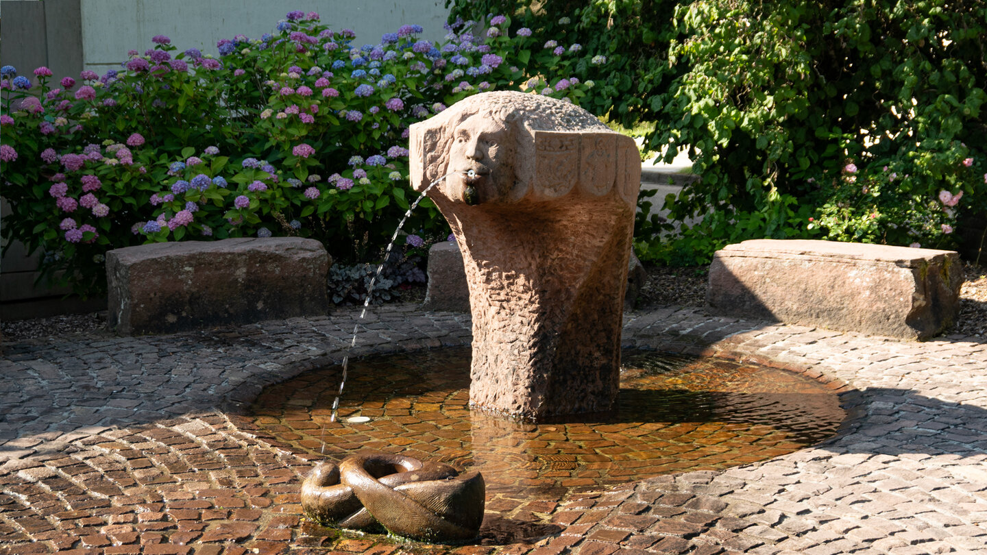 Brunnen am Wasserwek im Eyachtal