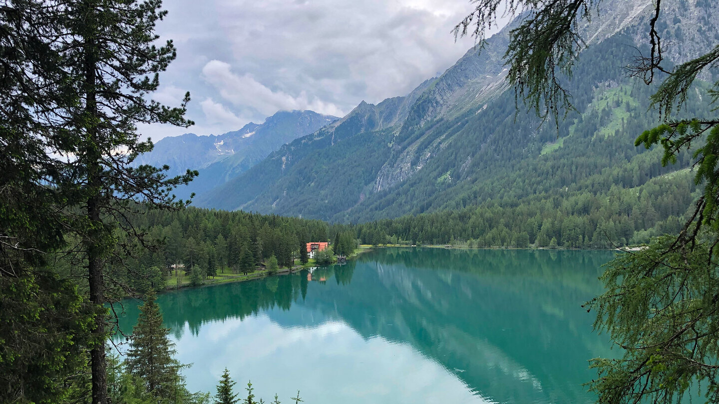 Blick über den Antholzer See