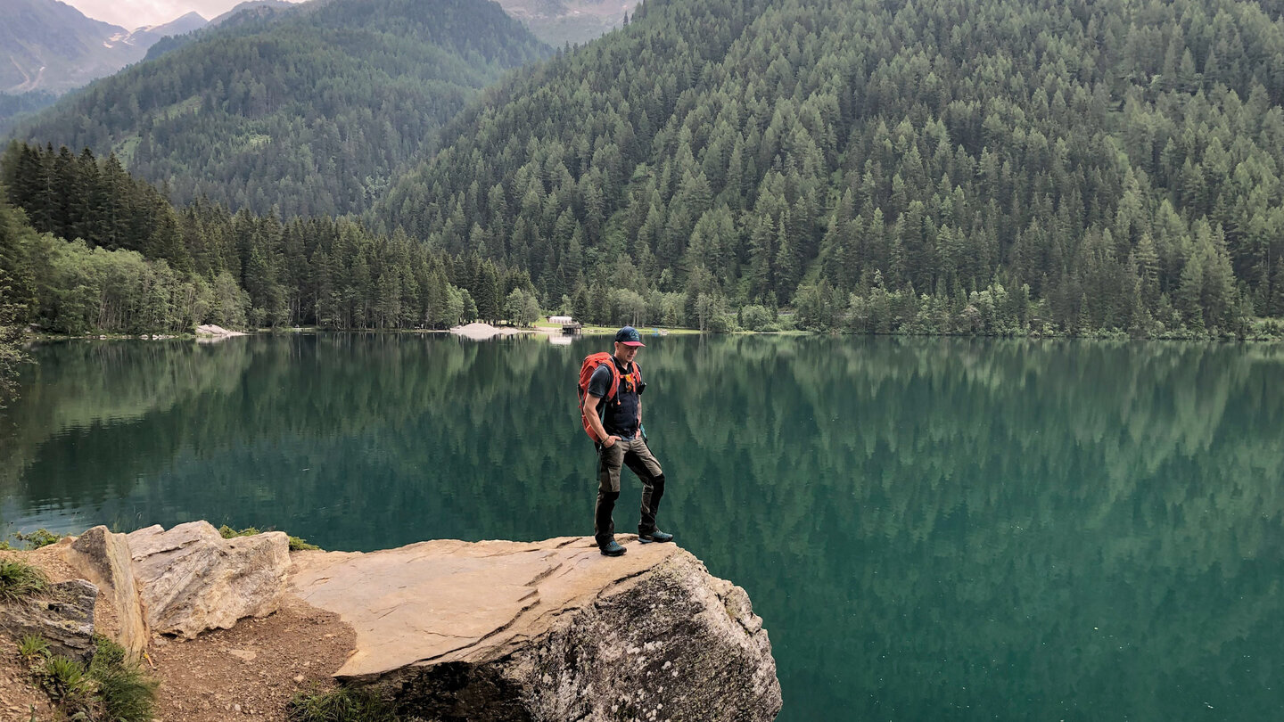Blick über den Antholzer See zum Platzl am See