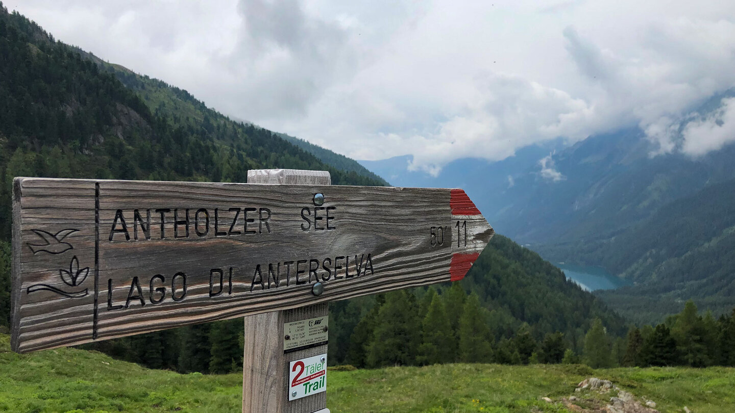 Wegweiser zum Antholzer See