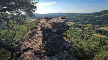 Auf dem Geiersteinfelsen bei Lug nahe Hauenstein