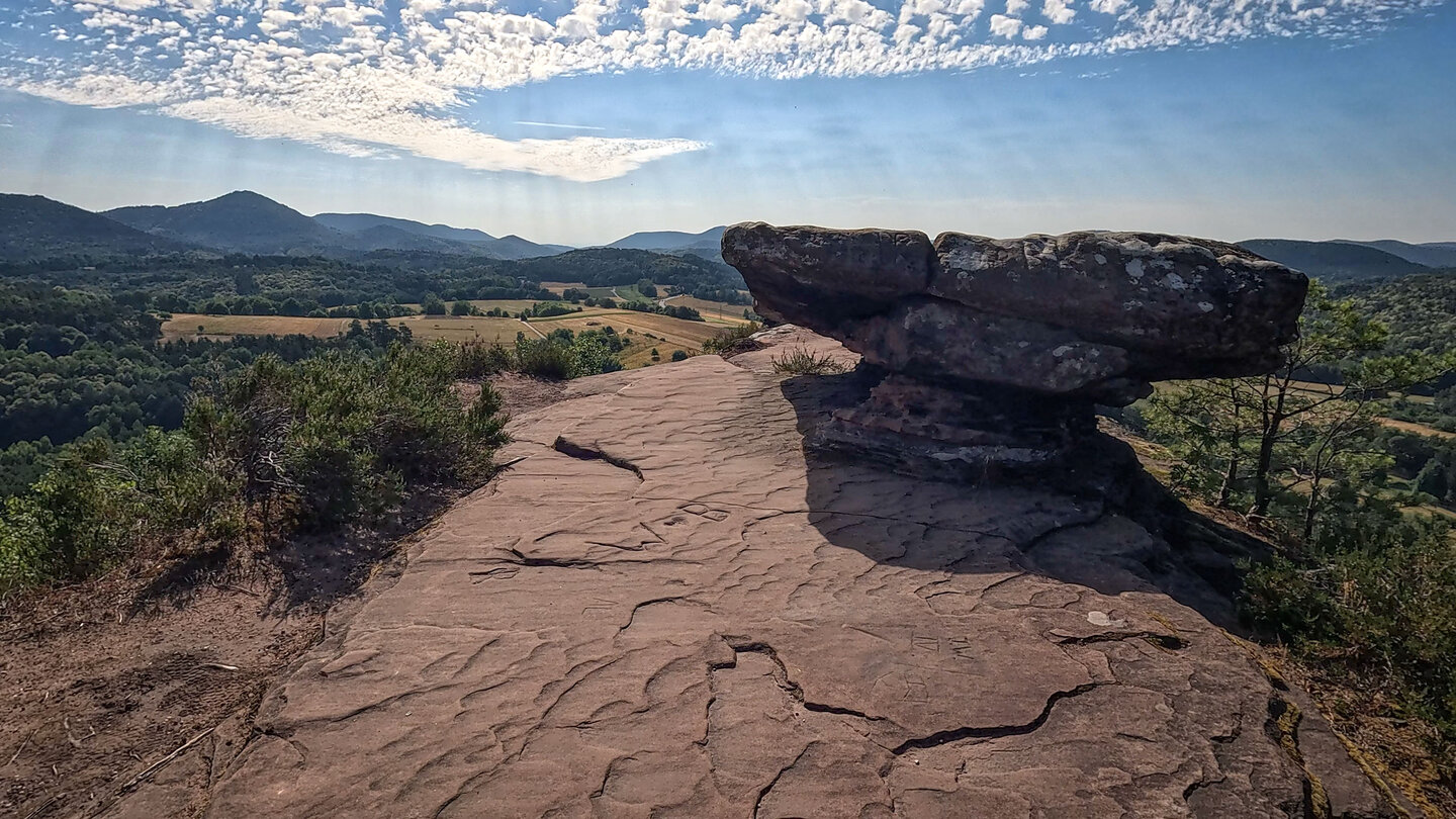 Felsplateau und Panorama von den Wernerberger Geiersteinen Felsplateau und Panorama von den Wernerberger Geiersteinen