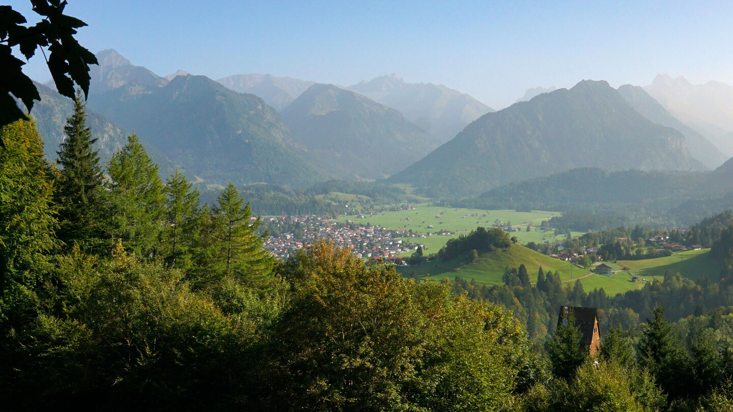 Blick auf Oberstdorf in den Allgäuer Alpen