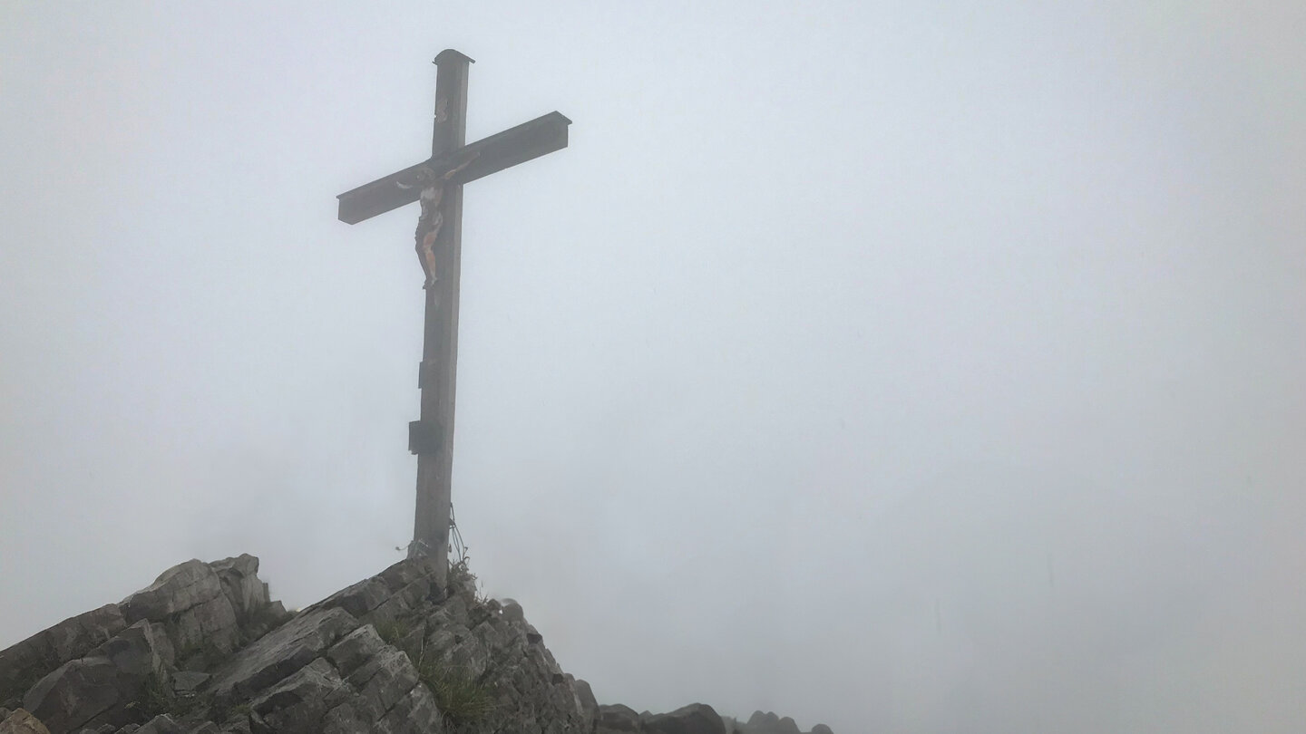 Gipfelkreuz der Brecherspitze - oftmals mit Blick auf Tegernsee, Schliersee und Spitzingsee Gipfelkreuz der Brecherspitze