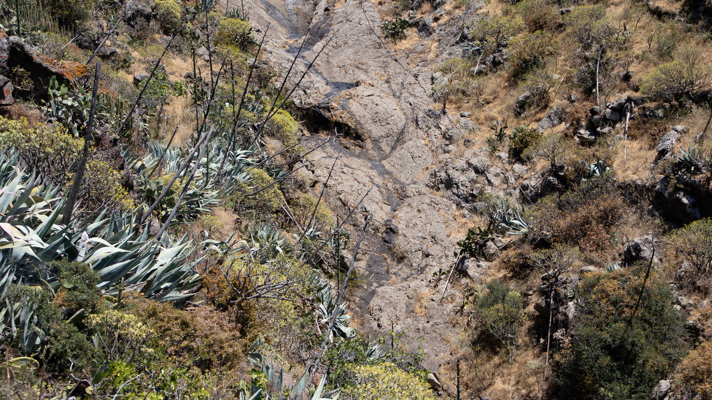 glattgeschliffenes Trockenbachbett im Barranco de las Cuevas