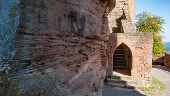 Treppenaufgang der Burg Trifels
