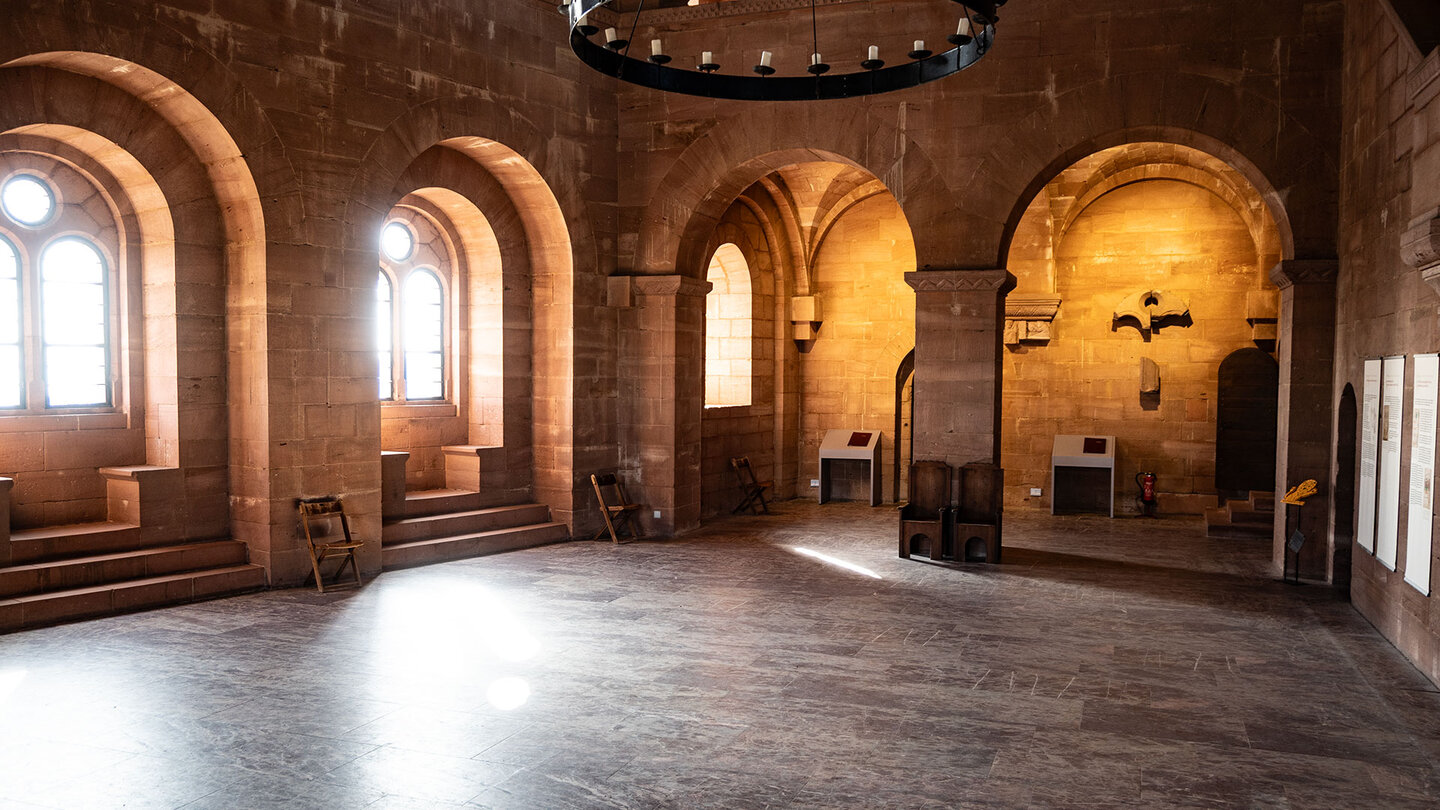 Kaisersaal der Burg Trifels bei Annweiler