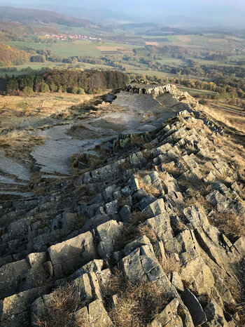 die Abtsrodaer Kuppe liegt im Naturpark Hessische Rhön