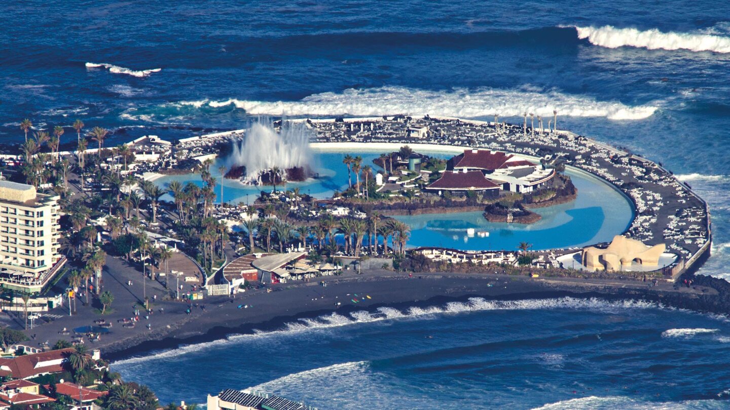 das Freibad Costa Martiánez in Puerto de la Cruz