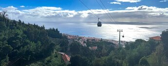 Gondeln der Seilbahn zwischen Funchal und Monte auf Madeira Gondeln der Seilbahn zwischen Funchal und Monte