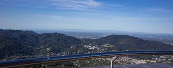 Panorama vom Merkurturm bis in die Rheinebene