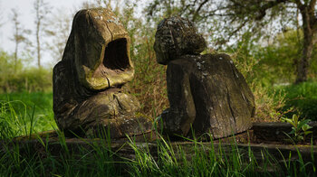 Skulpturen im Schlossgarten Kleinbardorf